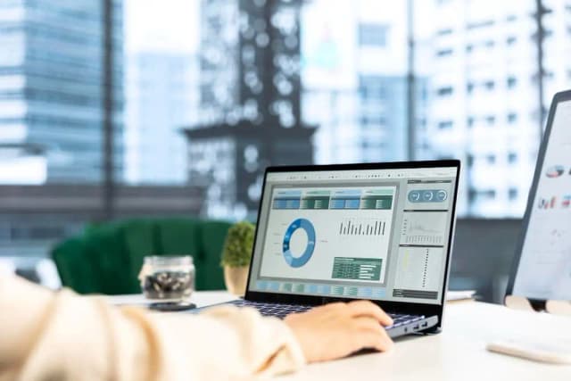 Procurement Spend Analysis: Process, Spend Cube and Practical Example